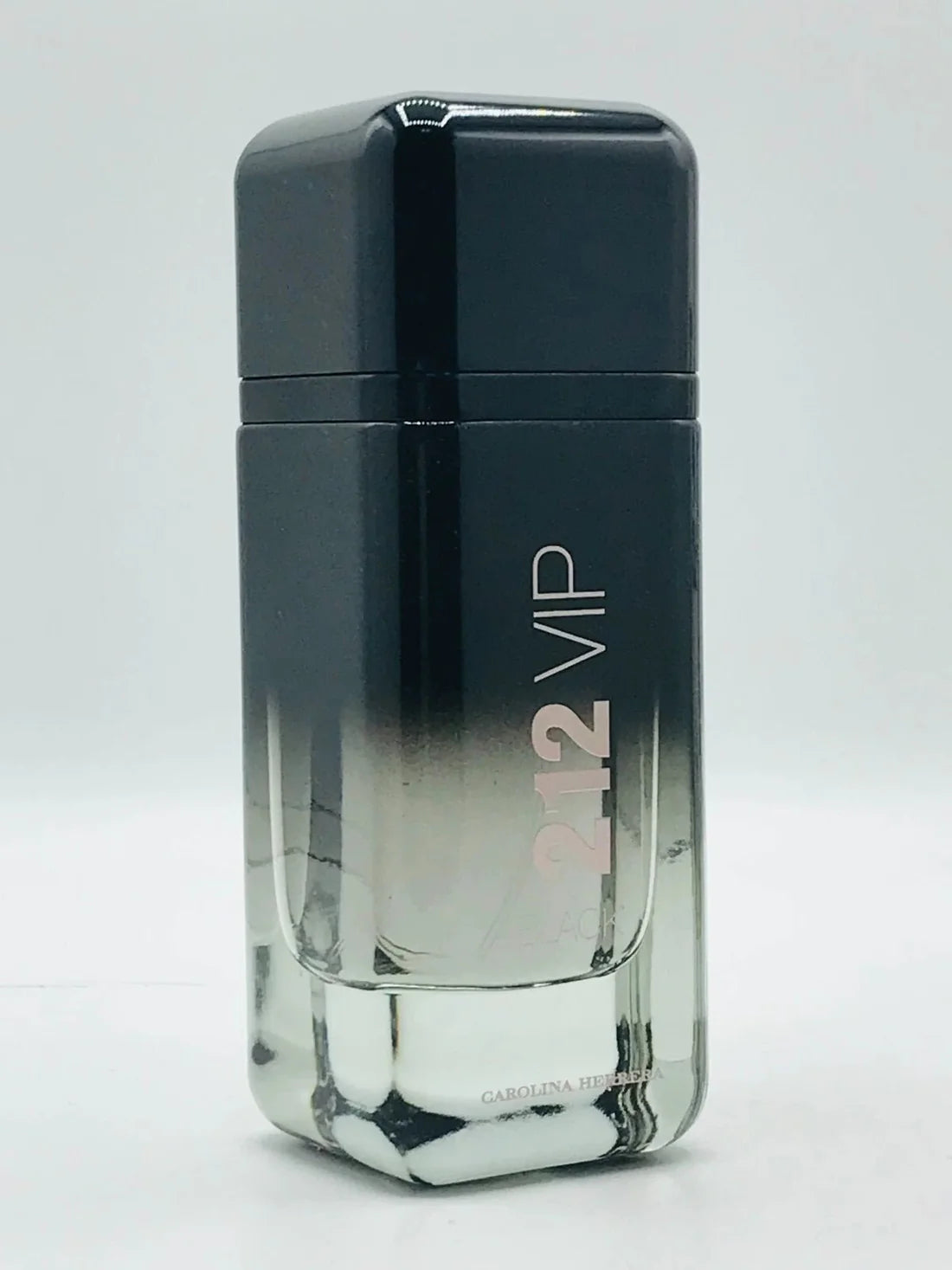 Carolina Herrera - 212 VIP Black Perfume - Treviacart